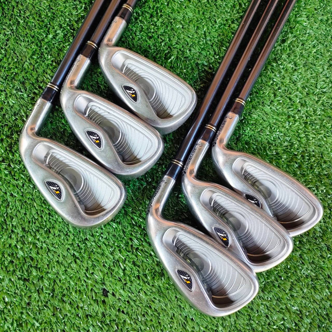 ชุดเหล็ก TAYLORMADE R7 Ti ชุดเหล็กหน้าเด้ง ตีไกลมาก!!! มีเหล็ก 5-9 เเละ PW ก้าน RE*AX PLUS FLEX R ไม้กอล์ฟพรีเมี่ยมมือสอง By NakaraLuxurious