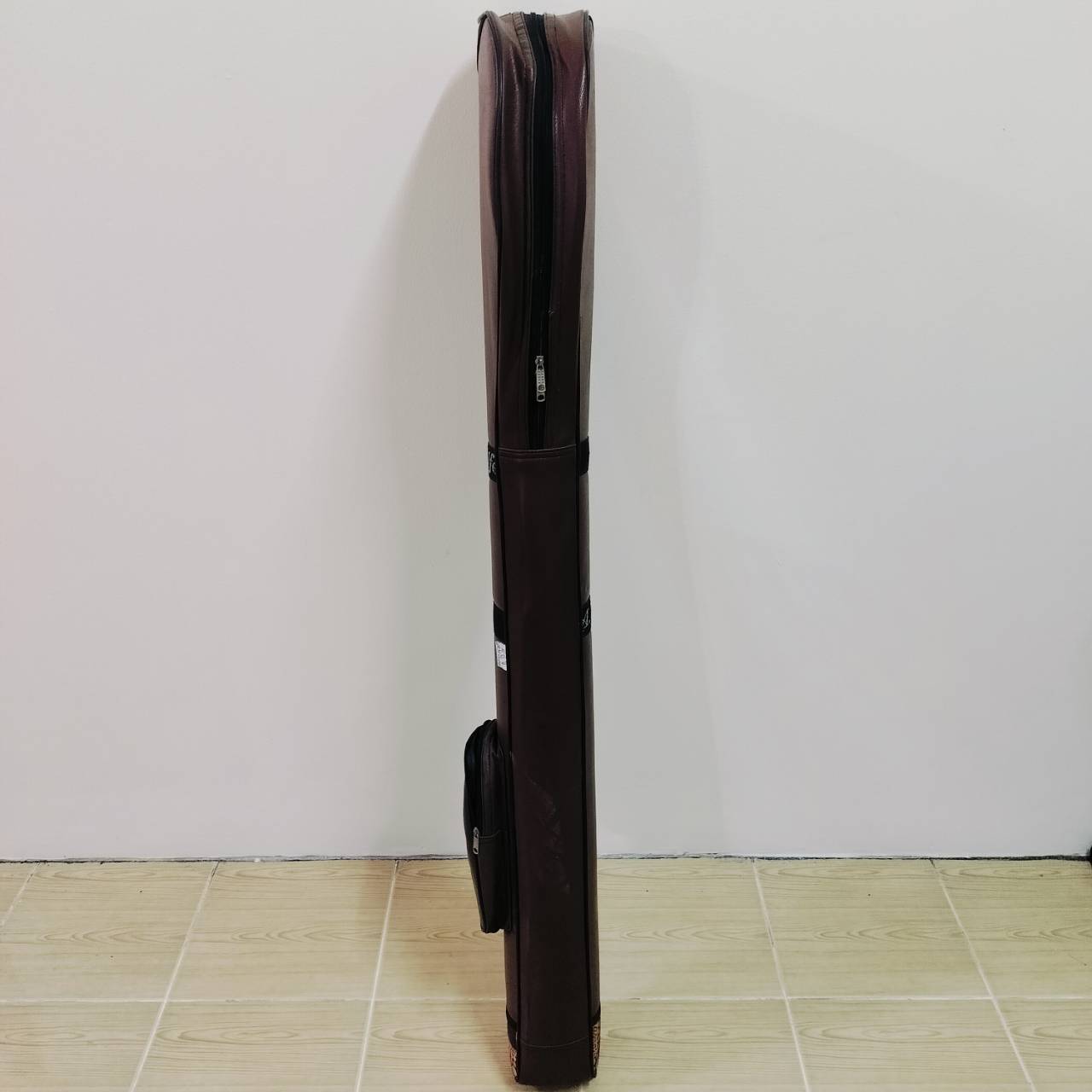 ถุง HALF SET AM GOLF ของแท้ ถุงแบบแข็ง สำหรับซ้อมไดร์ฟ หรือเดินทางก็แข็งแรงมาก จัดชุดเหล็กขึ้นเครื่องบิน หรือรถที่นำถุงกอล์ฟไปตีต่างจังหวัด ประหยัดเนื้อที่มากเลยค่ะ