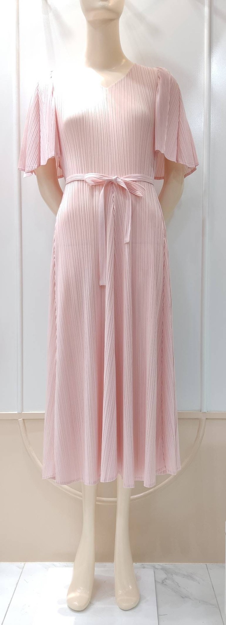 2MUAY รุ่น GJO3653 เดรสผู้หญิง เดรสพลีทคุณภาพ 10สี FREE SIZE V NECK FLARE SLEEVE PLEATED DRESS