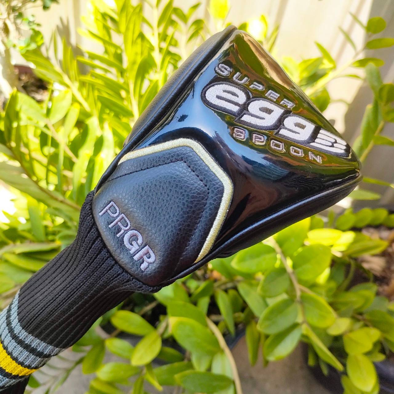 FW3 PRGR SUPER EGG SPOON องศา 16 ก้าน EGG PRGR M-35 FLEX R2 ก้านอ่อน สำหรับสปีดไม่แรงมากนะครับ จะช่วยให้ตีไกลอย่างมหัศจรรย์มากๆ วัสดุระดับ SUPER PREMIUM JAPAN ไม้กอล์ฟมือสอง ของแท้ BY NakaraLuxurious
