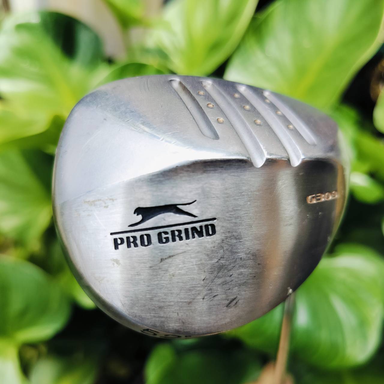SW SLAZENGER PRO GRIND G309 ก้าน WEDGE FLEX เป็นตัวระเบิดทราย ชั้นยอดเยี่ยม ไม้กอล์ฟพรีเมี่ยมมือสอง ของแท้ By NakaraLuxurious