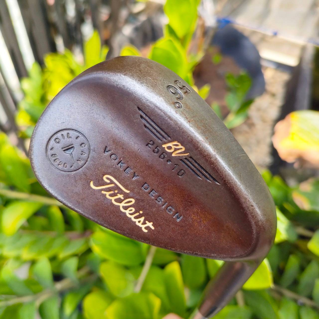 WEDGE TITLEIST VOKEY DESIGN OIL CAN 8620 รุ่นสนิม องศา 56 BOUNCE 10 FLEX WEDGE ด้วยวัสดุพรีเมี่ยม ไม้กอล์ฟพรีเมี่ยมมือสอง ของแท้ By NakaraLuxurious
