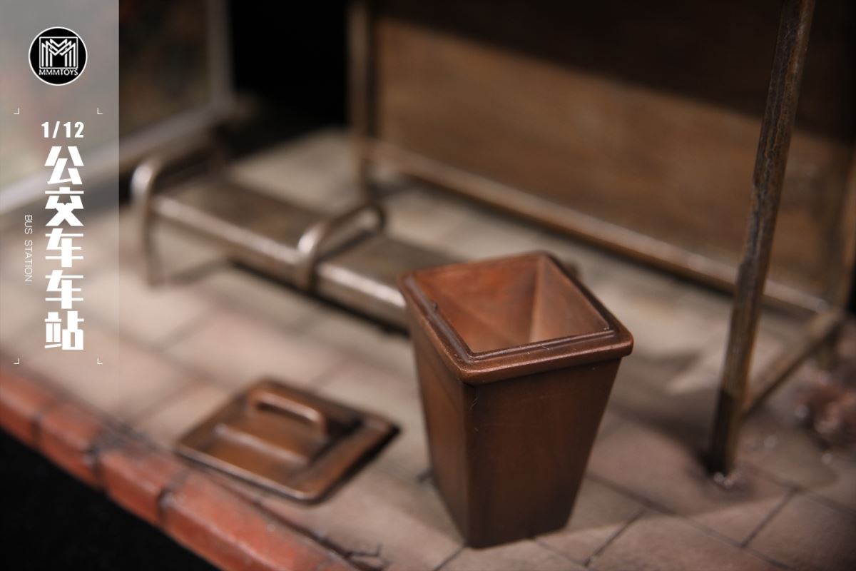 [สั่งจอง]mmmtoys M2317 1/12 : Bus Station