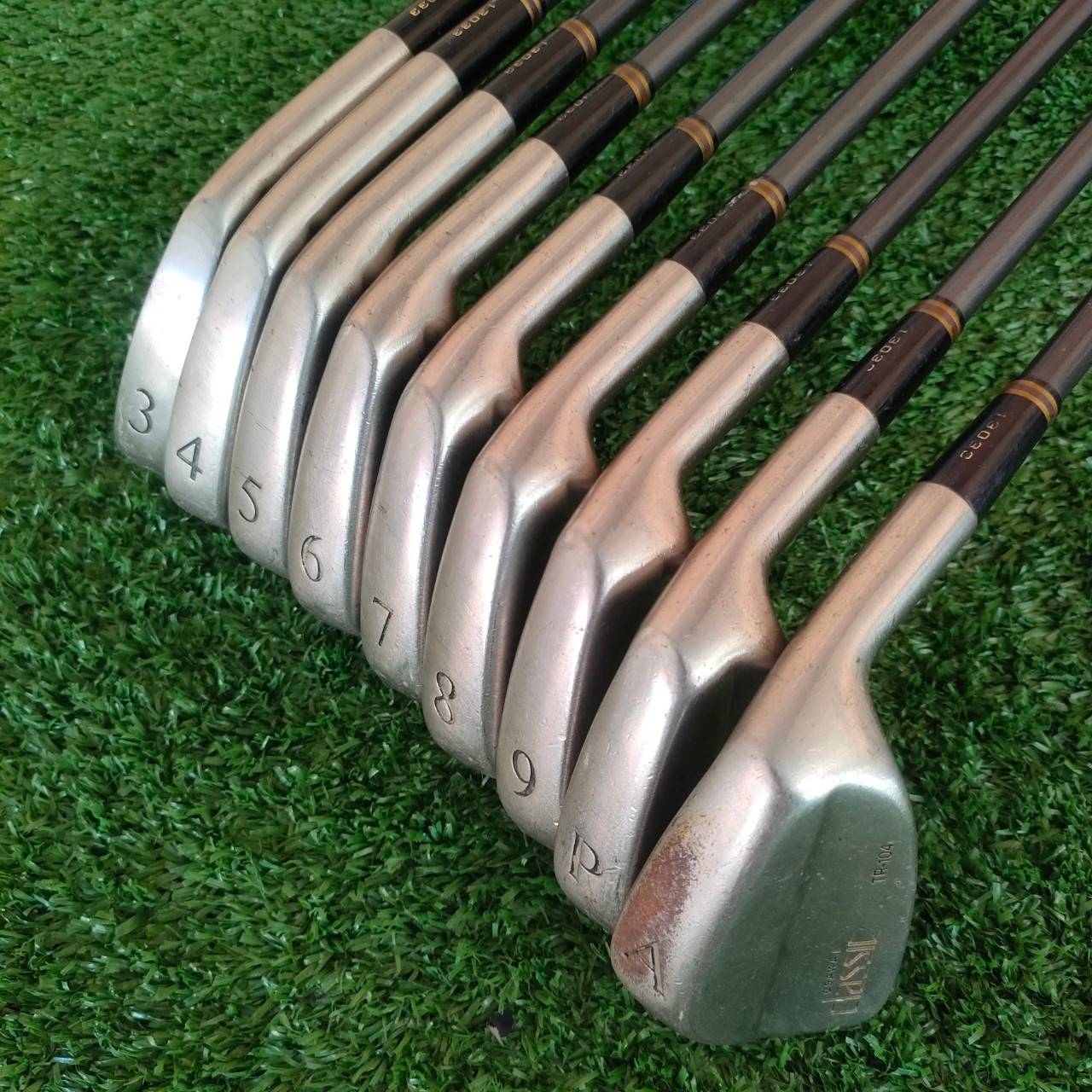 ชุดเหล็ก CLASSIC OSAWA TR-104 มีเหล็ก3-9 เเละ PW AW ก้าน FHM300FW