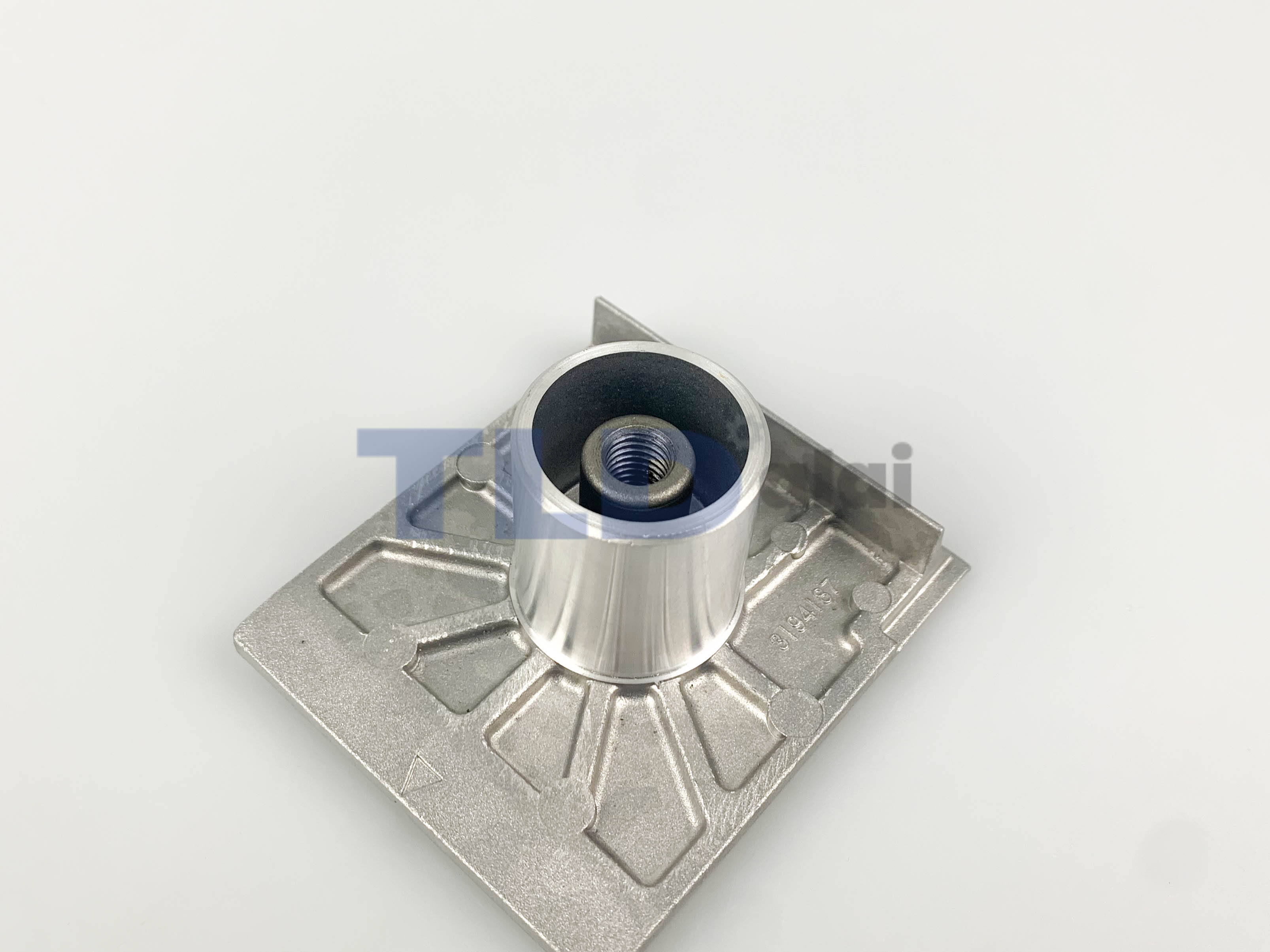 หน้ากบ, หน้าแปลนกบไฟฟ้า (แท้) กบไฟฟ้า 3นิ้ว Makita มากีต้า รุ่น M1902, M1902B - Maktec มาคเทค รุ่น MT192 (319418-7) (อะไหล่แท้ 100%) FRONT BASE