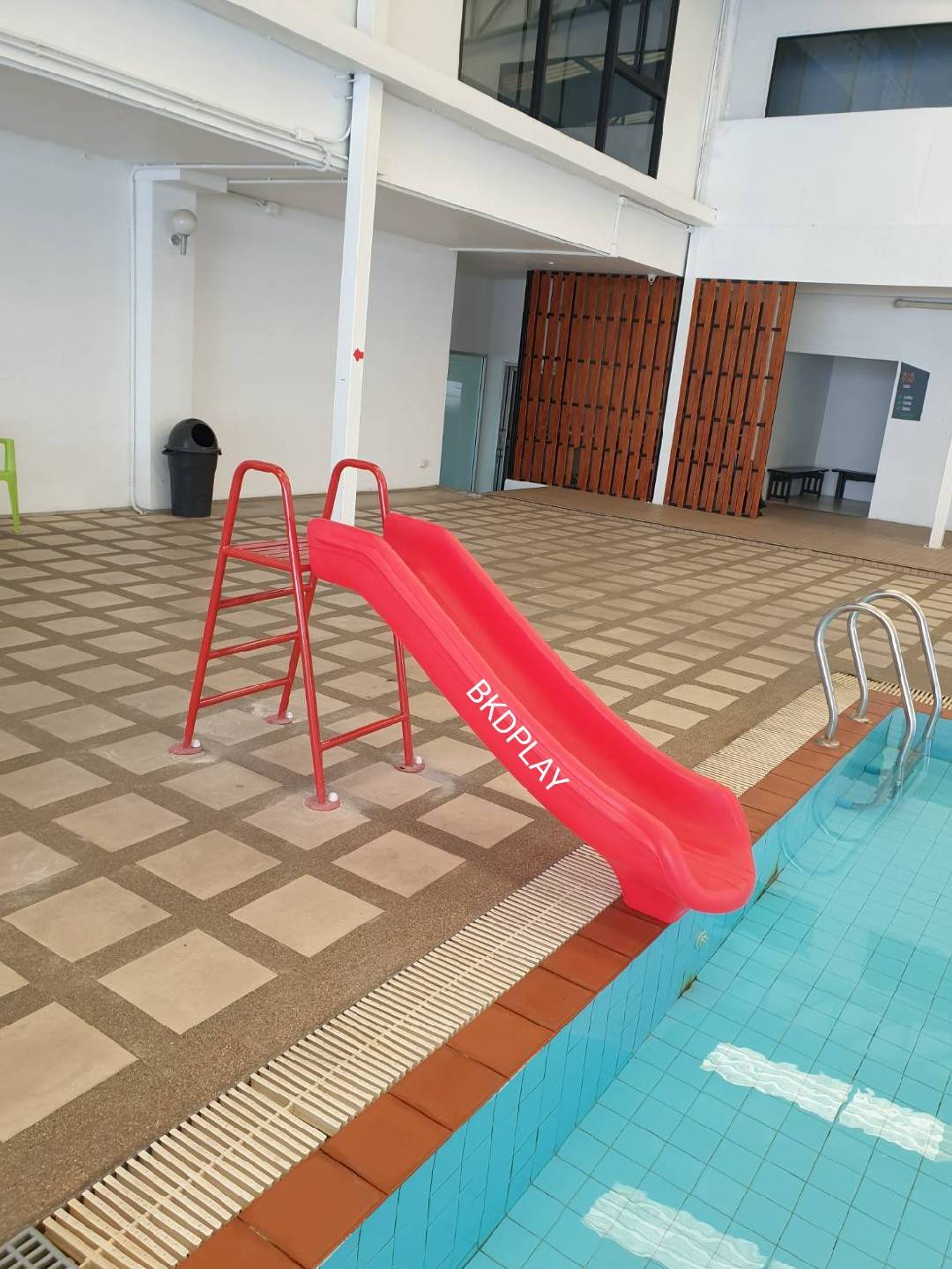 ส่งฟรี สไลเดอร์โครงเหล็ก สไลเดอร์สูง70ซม. , รางสไลเดอร์สนามเด็กเล่น ขอบสระน้ำ กระดานลื่นนำเข้า, ของเล่นสนาม, เครื่องเล่นสนามกลางแจ้ง พร้อมส่ง