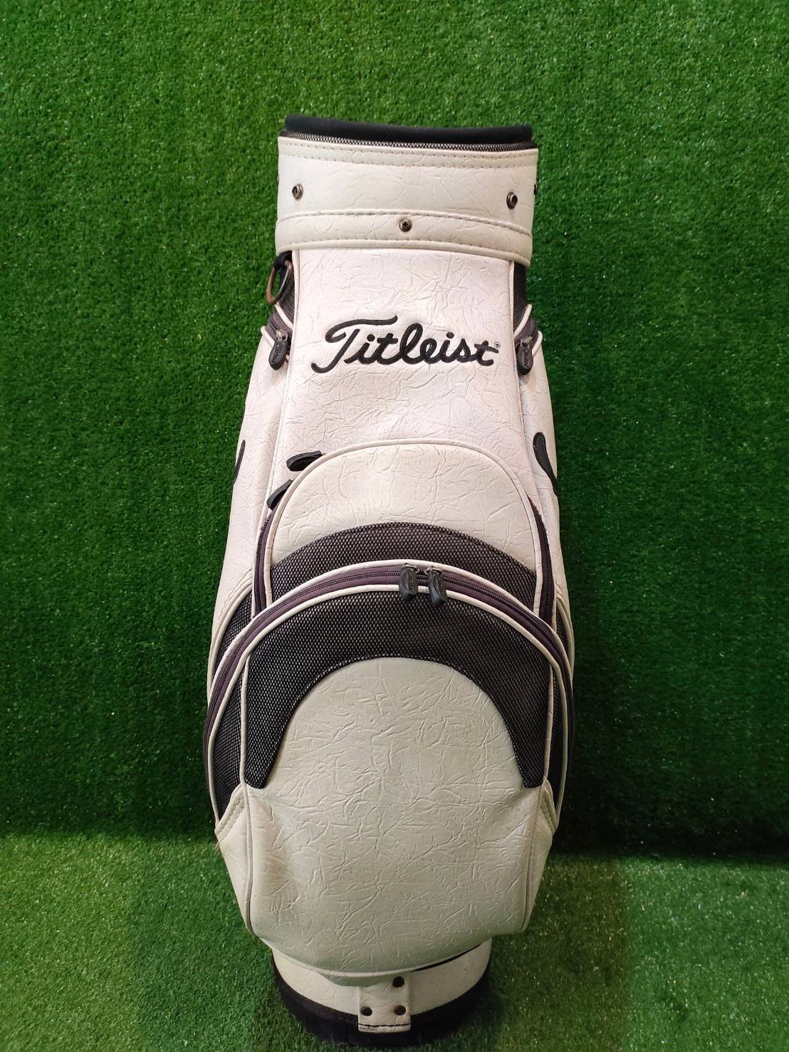 ถุงกอล์ฟ Titleist ถุง TOUR ใบใหญ่ มือสอง