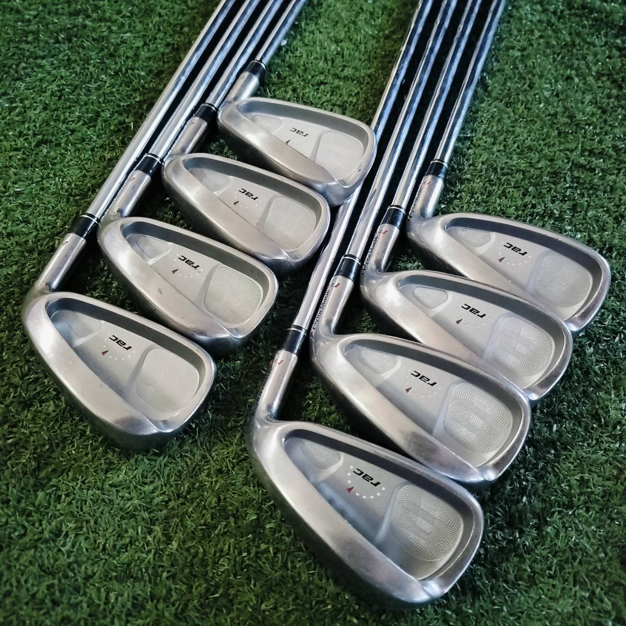 ลดล้างของ!!!ถูกสุดขีด!!! . ชุดเหล็ก Taylormade RAC HT มีเหล็ก 3 4 5 6 7 8 9 PW ก้าน Taylormade FLEX S ใบใหญ่ตีง่ายมากตีไกลกว่าปกติ 1 เหล็กเลยค่ะ ไม้กอล์ฟพรีเมี่ยมมือสอง ของแท้ By NakaraLuxurious