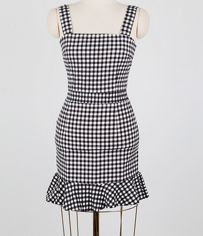 เดรสแฟชั่น ลายสก๊อตเอวสูงแขนกุด ลายขาวดำ ตามแบบ