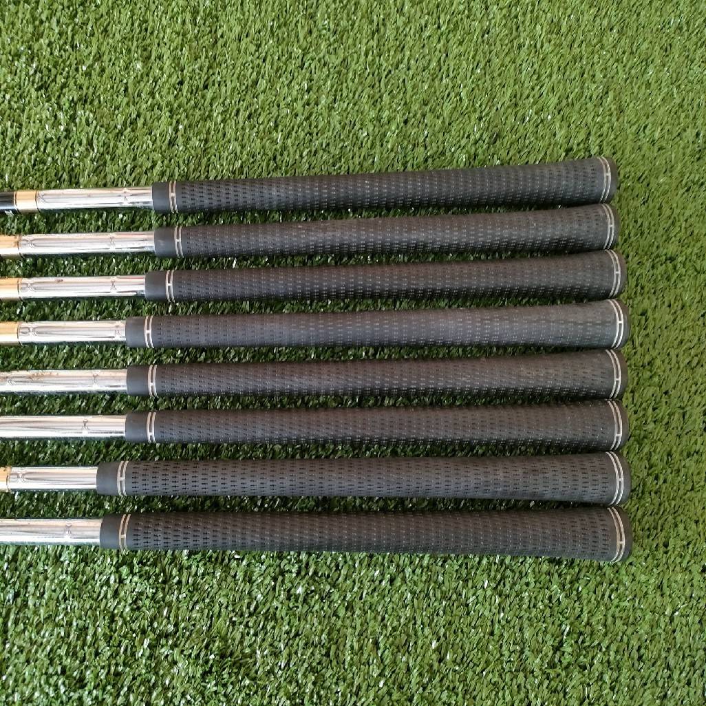 ชุดเหล็ก CLEVELAND TOUR ACTION TA3 มีเหล็ก 3-9 เเละ PW ใบสวย จรดแล้วน่าตีมาก ตีง่าย ตีไกล ตีแม่นมาก
