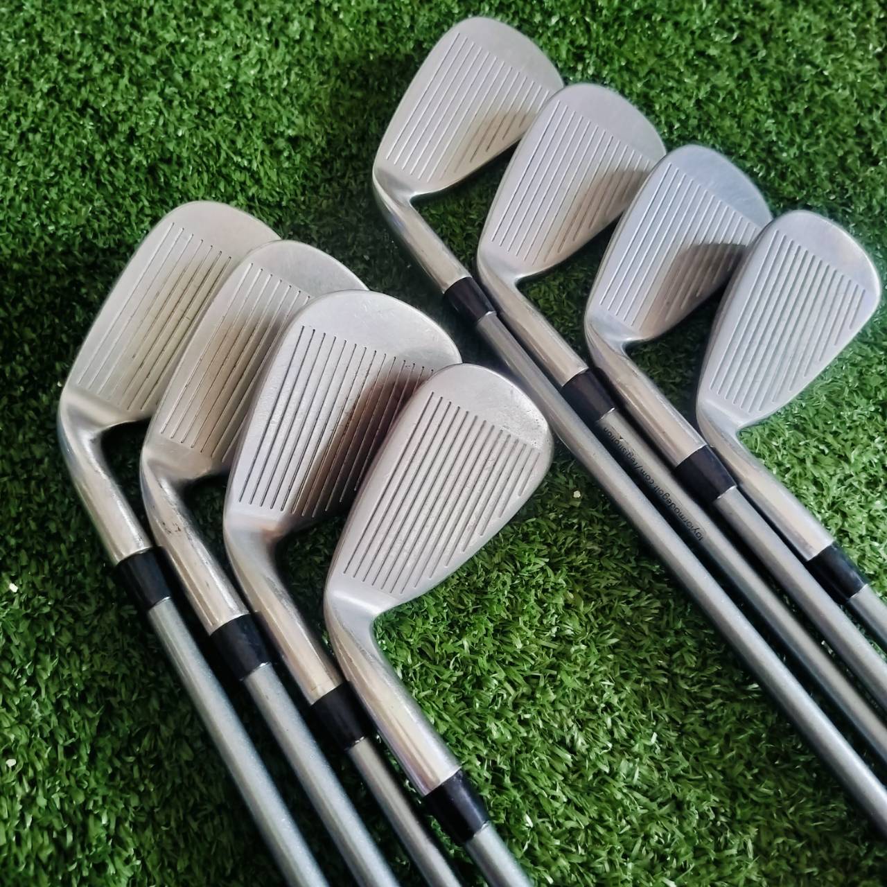 ** ไม้กอล์ฟผู้หญิง ** ชุดเหล็ก Taylormade 200 ก้าน Taylormade LITE L60 ก้านเบามากๆ สภาพดี กริพดี ก้านเดิมทั้งชุดเลยค่ะ ไม้กอล์ฟพรีเมี่ยมมือสอง ของแท้ By NakaraLuxurious