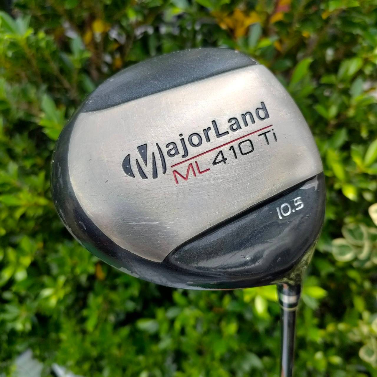 DRIVER MAJORLAND ML410 TI ก้าน MAJORLAND FLEX R องศา10.5 วัสดุไทเทเนียมแท้ หน้ามีขีดทำให้ ลูกพุ่ง ตรงขึ้น ตีง่าย เสียงเพราะครับ