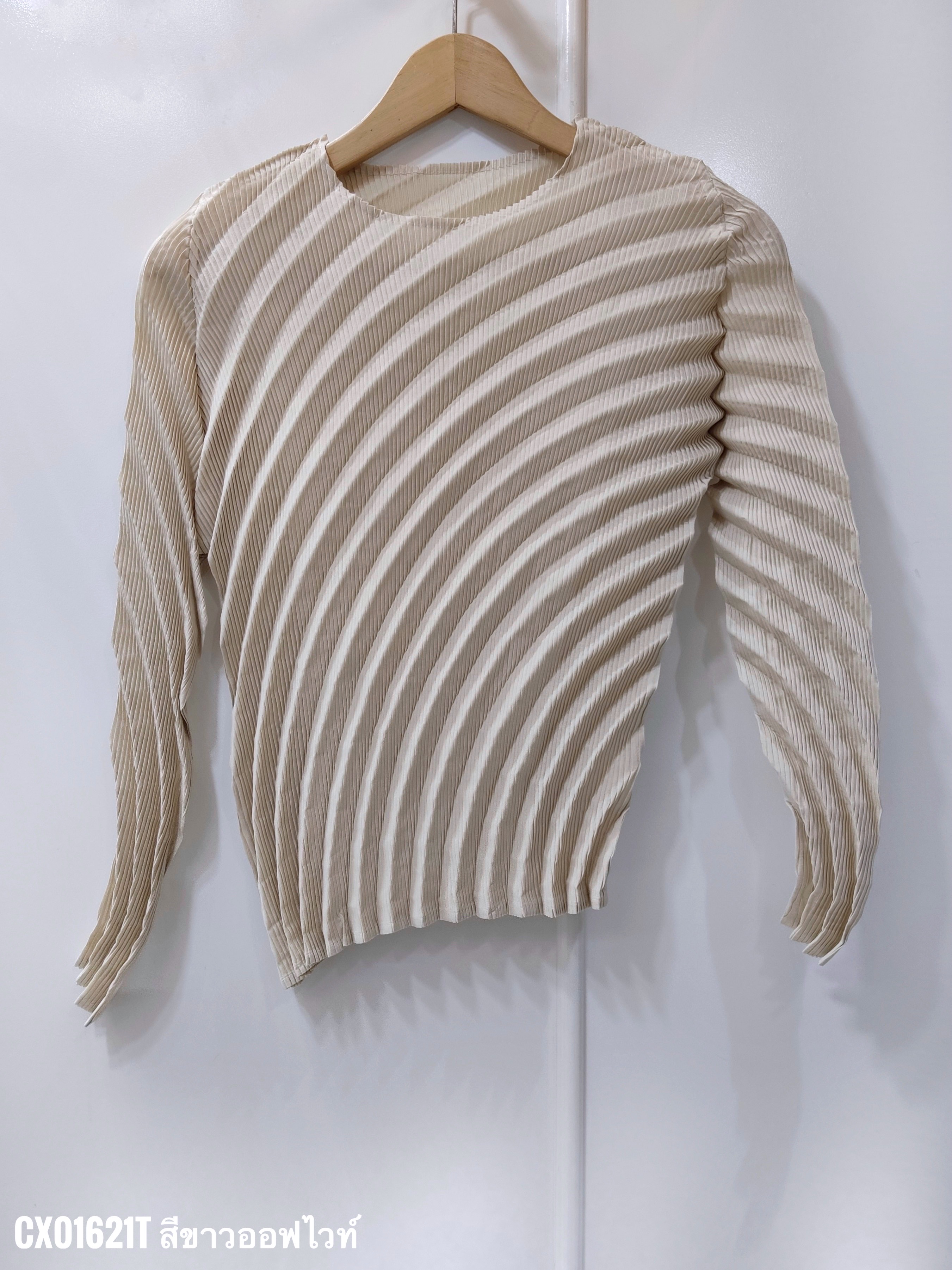 ปรับราคาลง20%!! 2MUAY รุ่น CX01621T เสื้ออัดพลีทคุณภาพ LONG SLEEVE CIRCLE PLEATED TOP 4 สี FREE SIZE