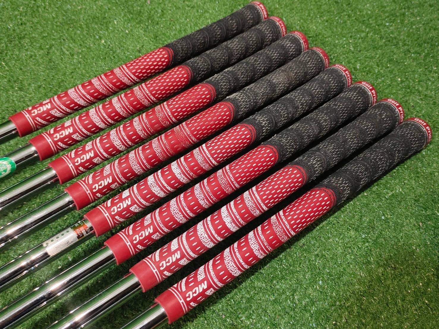 ชุดเหล็ก Titleist 718 MB เป็นเหล็ก FORGED คุณภาพสูง