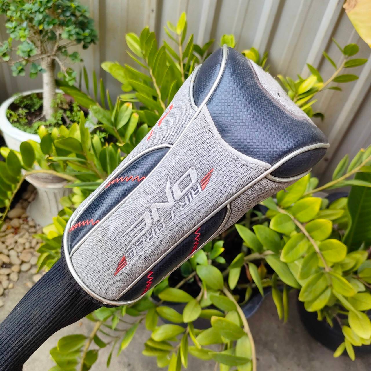 DRIVER AIR FORCE ONE องศา 9.5 ก้าน FUJIKURA SPEEDER 589 FLEX R ก้านโมสุดพรีเมี่ยม ตีไกลแบบมากๆ เด้งขีดสุด ตีไกลสุดขั้ว ชนรั้ว ชนธงแน่นอน!!! ไม้กอล์ฟพรีเมี่ยมมือสอง ของแท้ By NakaraLuxurious