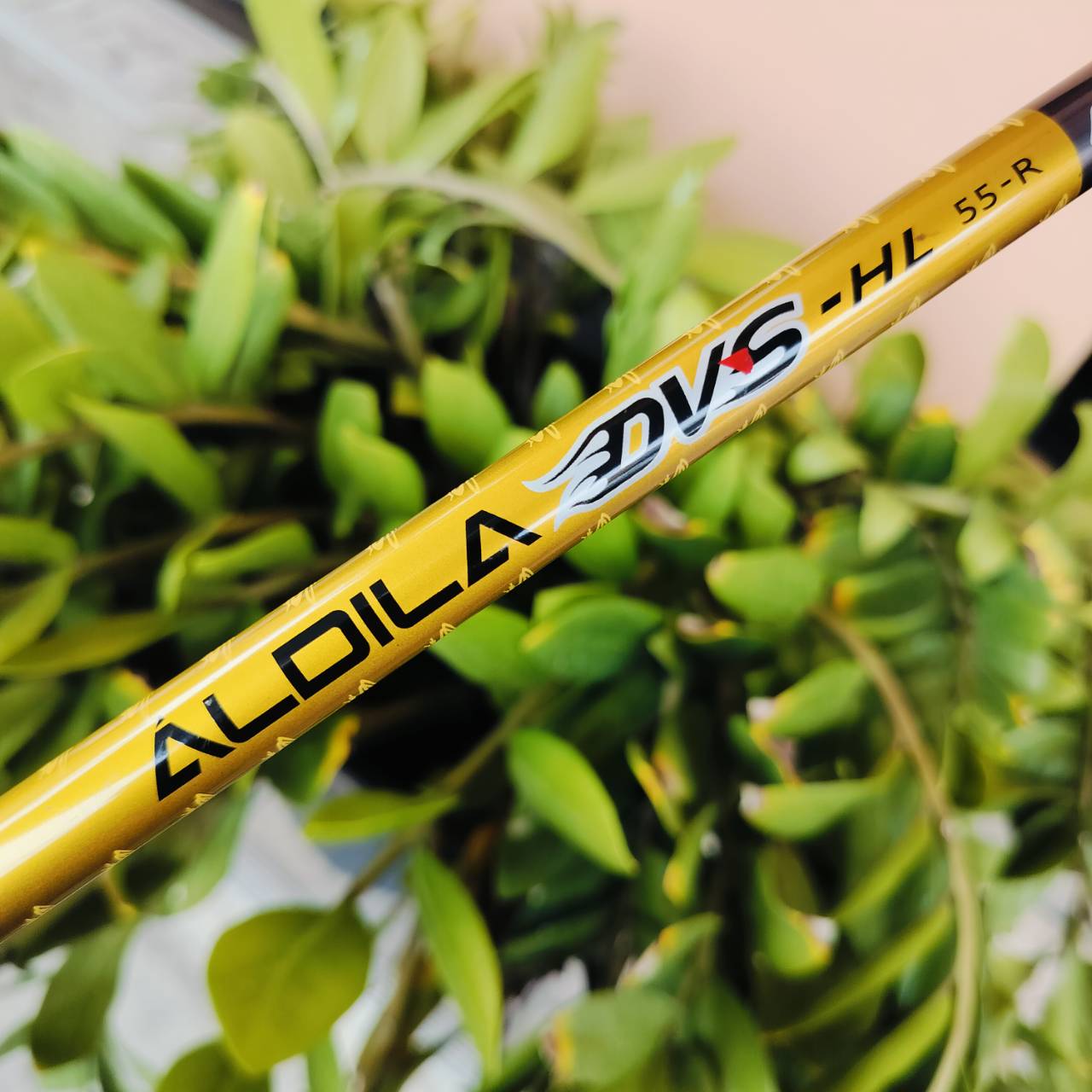 Driver KING COBRA S9-1 ก้าน ALDILA DVS 55R เทคโนโลยีดี ก้านดีมากๆ หัวใหญ่ ตีง่ายมากๆ ชดเชยสูง และเพิ่มระยะได้ดีอย่างมากๆ ไม้กอล์ฟพรีเมี่ยมมือสอง ของแท้ By NakaraLuxurious