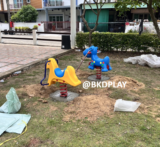 ม้าโยกสปริง ,สปริงโยกเยก,โยกเยกสปริง,เครื่องเล่นสนามกลางแจ้ง พร้อมส่ง