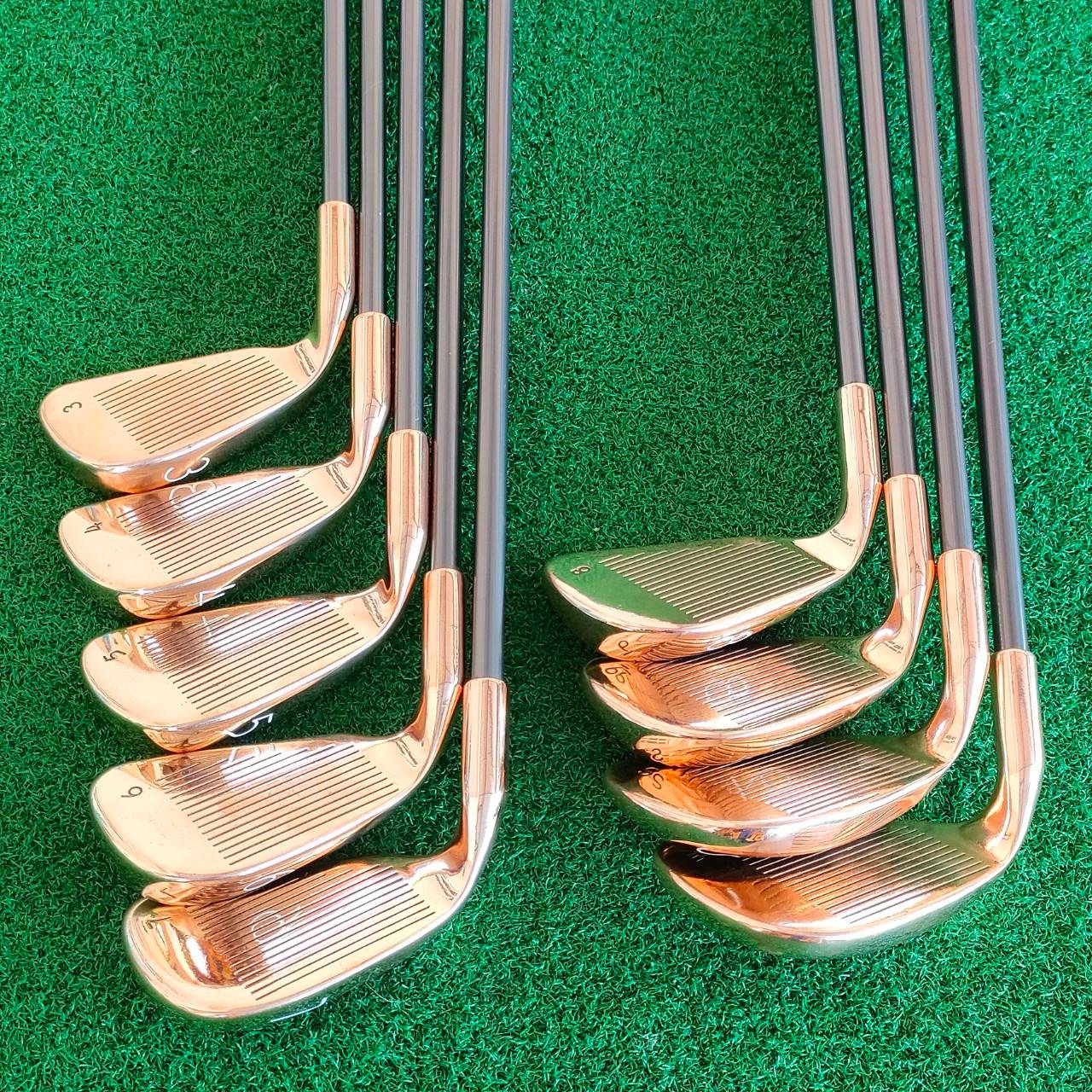 ชุดเหล็ก PING EYE 2 PLUS จุดแดง สุดยอดแห่งวัสดุ Beryllium Copper เป็นรุ่น PLUS อีกด้วย ดูที่ใบเหล็กจะมี เครื่องหมาย + เป็นรุ่นที่ดีที่สุด ในปัจจุบัน