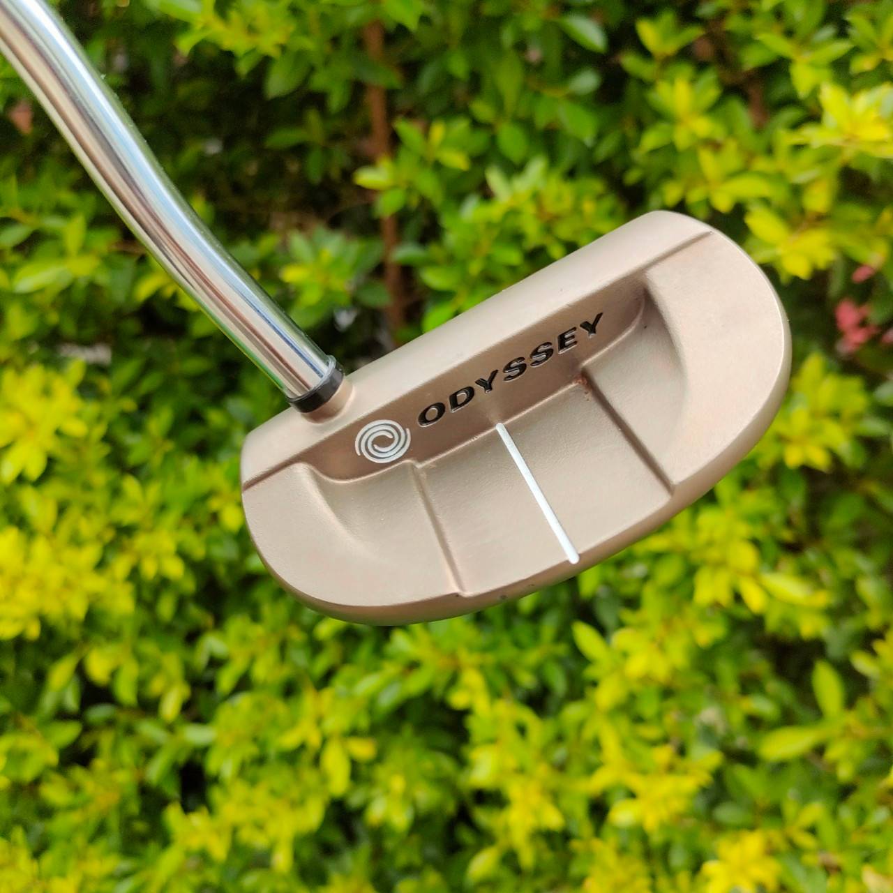PUTTER ODYSSEY WHITE HOT TOUR #5 ก้าน TOUR ความยาว 34 นิ้ว ** กริฟเสื่อมสภาพ ** รุ่นนี้เป็นรุ่นอินเซิร์ทเป็นตาข่าย ไม้กอล์ฟมือสอง ของแท้ BY NakaraLuxurious
