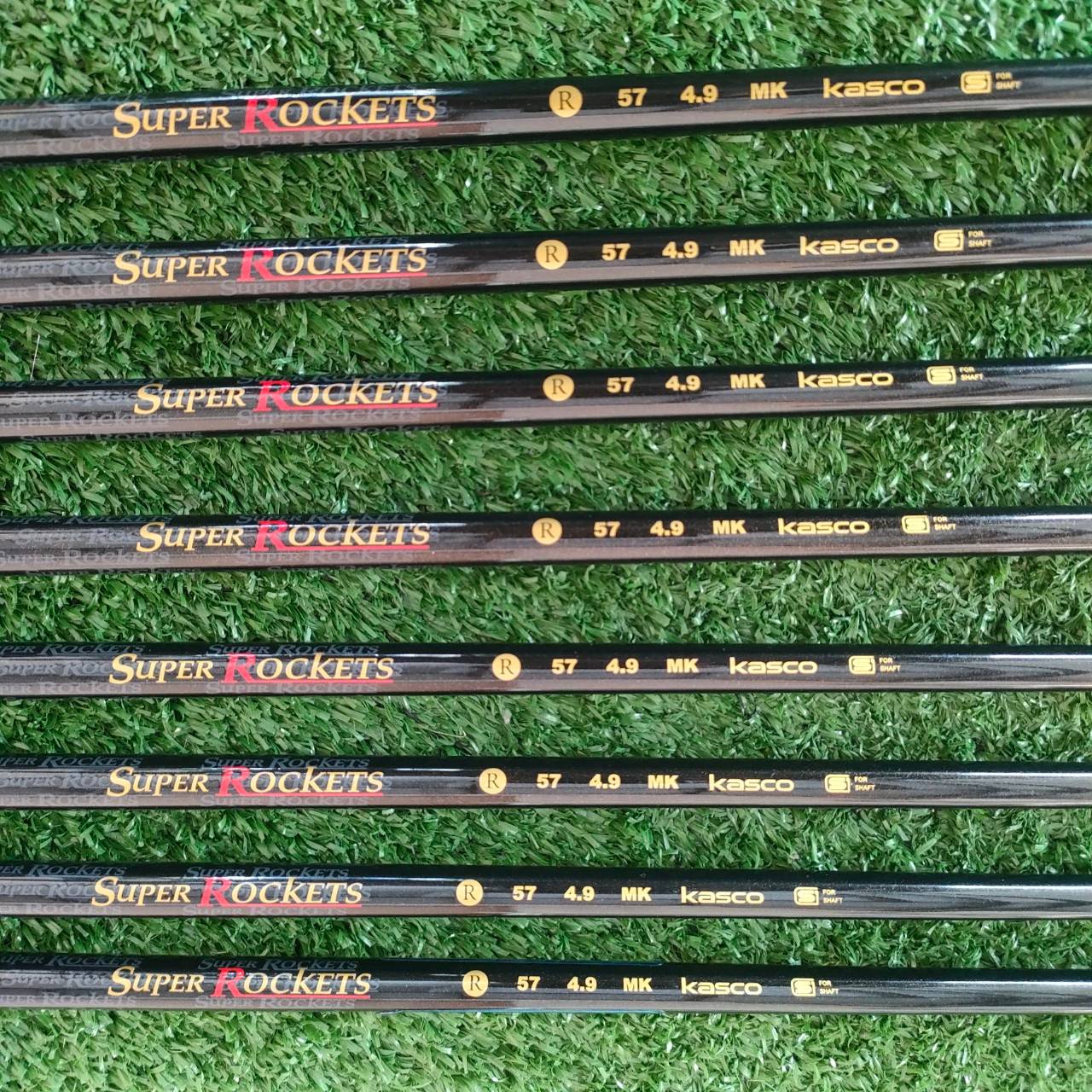 ชุดเหล็ก KASCO SUPER ROKETS มีเหล็ก 5-9 เเละ PW AW SW ก้าน SUPER ROCKETS FLEX R ก้านเบาแค่ 57 กรัม ในชุดเหล็กถือว่าเบามาก เป็นชุดเหล็กรุ่น TOP สุดของ KASCO ทำเป็นไม้พรีเมี่ยม เพื่อตอบโจทย์รุ่นใหญ่ ไม้กอล์ฟมือสอง ของแท้ BY NakaraLuxurious