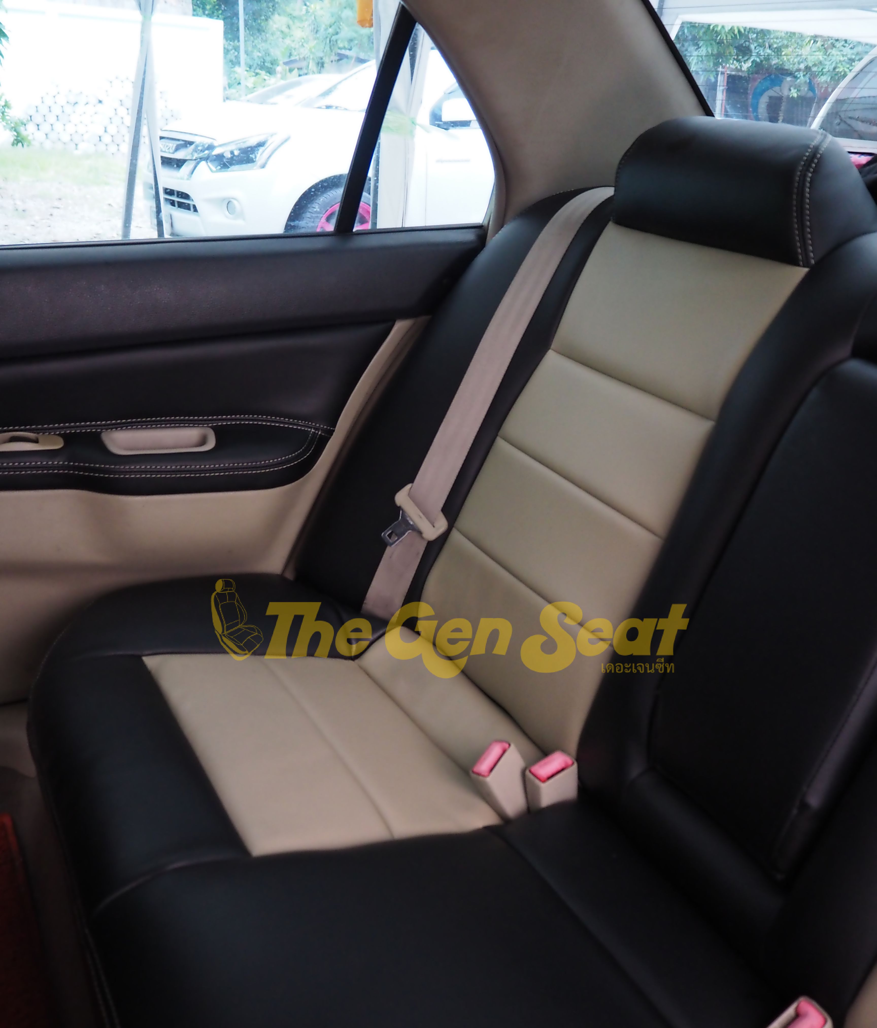 เบาะหนังแลนเซอร์ 2004-2012