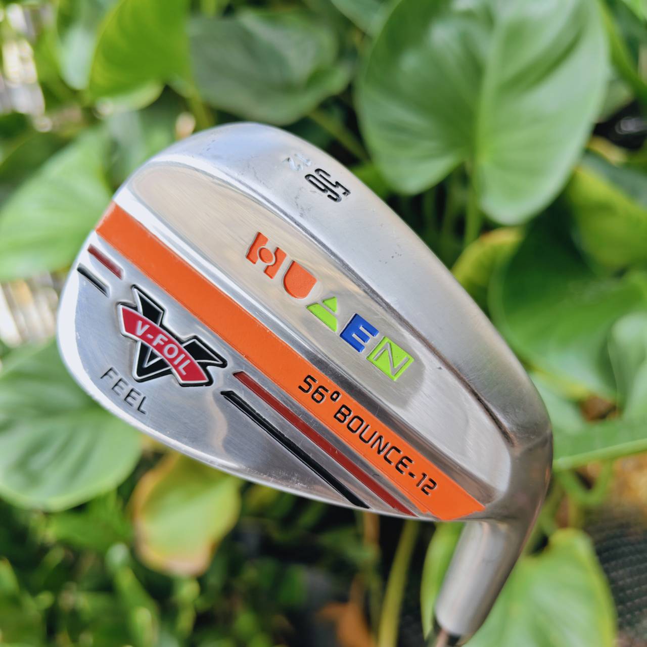 WEDGE HUAEN – 56° BOUNCE 12 / V-FOIL FEEL U-Groove Technology เพิ่มสปินและควบคุมลูกอย่างแม่นยำ