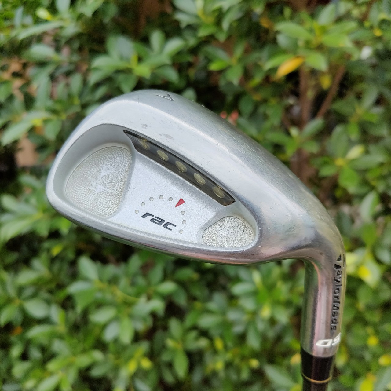 ชุดเหล็ก TAYLORMADE RAC OS ใบใหญ่ ตีง่าย ตีไกลกว่าเหล็กปกติ จุดถ่วงน้ำหนักพิเศษ ตีมันส์มากๆครับ มีเหล็ก 3 - 9 เเละ AW SW ก้าน TM-RAC LITE FLEX R