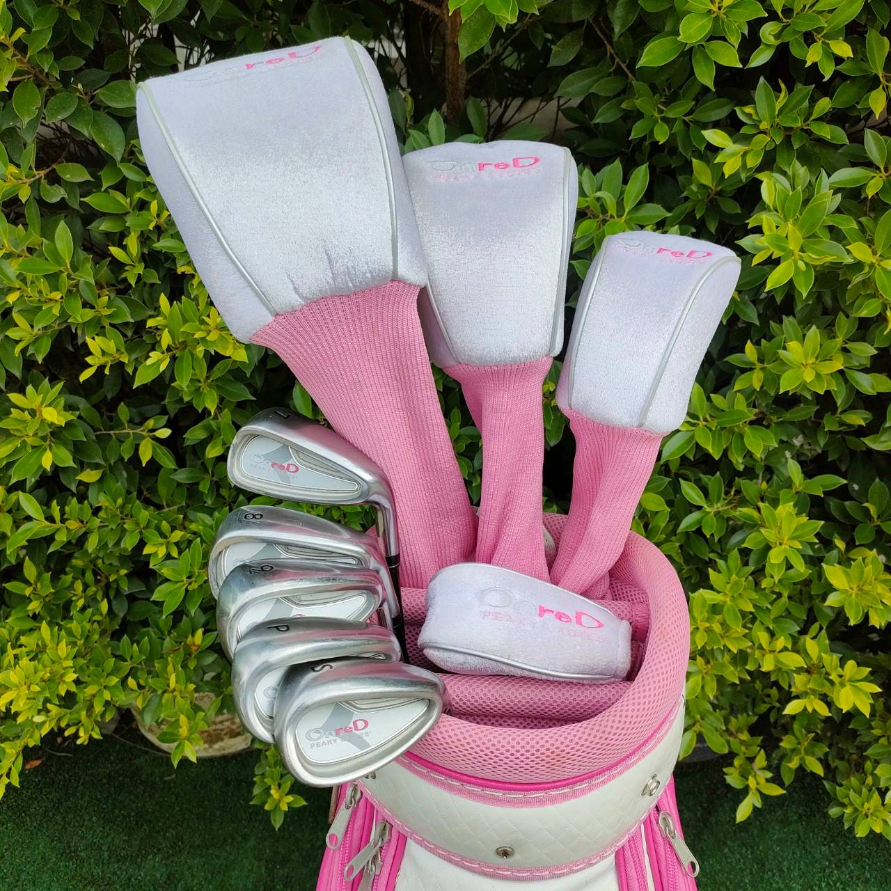 *ไม้กอล์ฟสำหรับผู้หญิง* FULLSET ONRED PEAKY LADIES ชุดกอล์ฟสุดพรีเมี่ยมจาก ประเทศญี่ปุ่น แบรนด์ TSURUYA พลาดไม่ได้!! ดีกว่าชุดจีน 100 เท่า!! ก้านน้ำหนักเบาจริง ตีง่าย ตีไกลกว่าเยอะ!! ไม้กอล์ฟมือสอง ของแท้ BY NakaraLuxurious