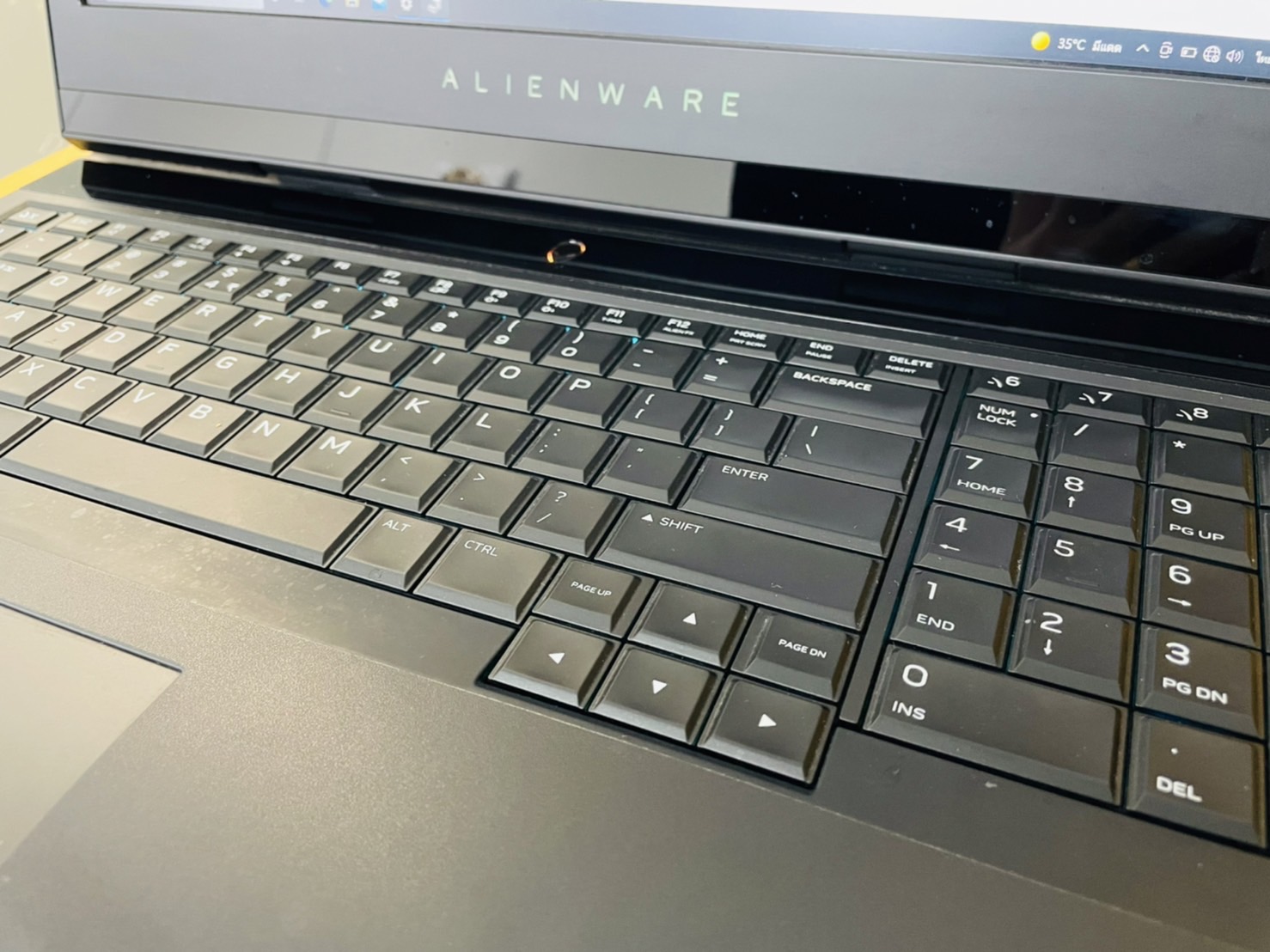 โน้ตบุ๊ค Notebook Alienware 17 - 17.3 inch