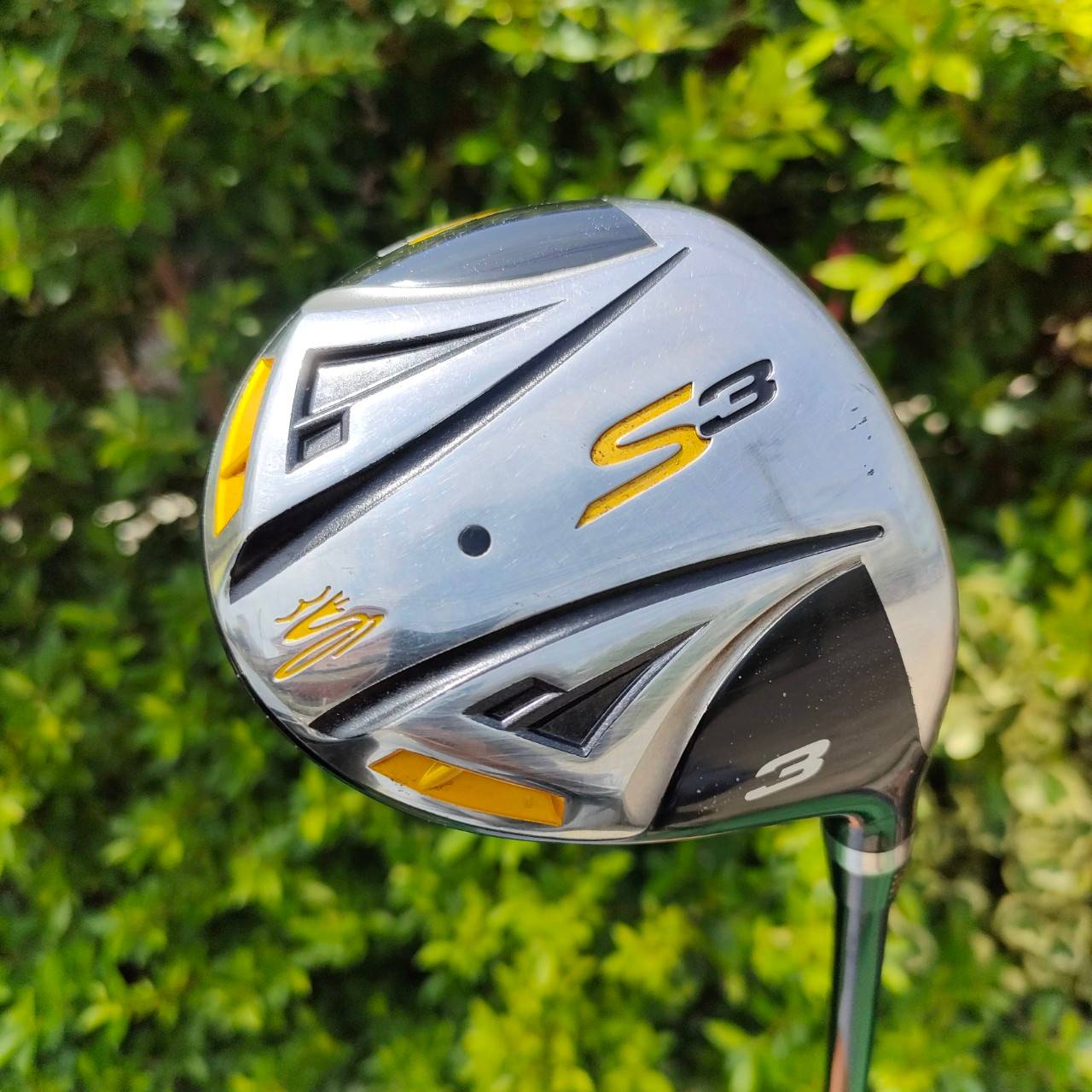 FW3 KING COBRA S3 ก้าน TOUR AD FLEX S ก้านเบาเพียงแค่ 50 กรัม COBRA มุ่งเน้นใส่เทคโนโลยี ให้ไม้ออกมาตีง่ายที่สุด!! ใช้วัสดุพรีเมี่ยมทั้งหมด ตีดีมากๆ ทั้งง่าย และไกล เสียงเพราะครบเครื่อง!! ไม้กอล์ฟมือสอง ของแท้ BY NakaraLuxurious