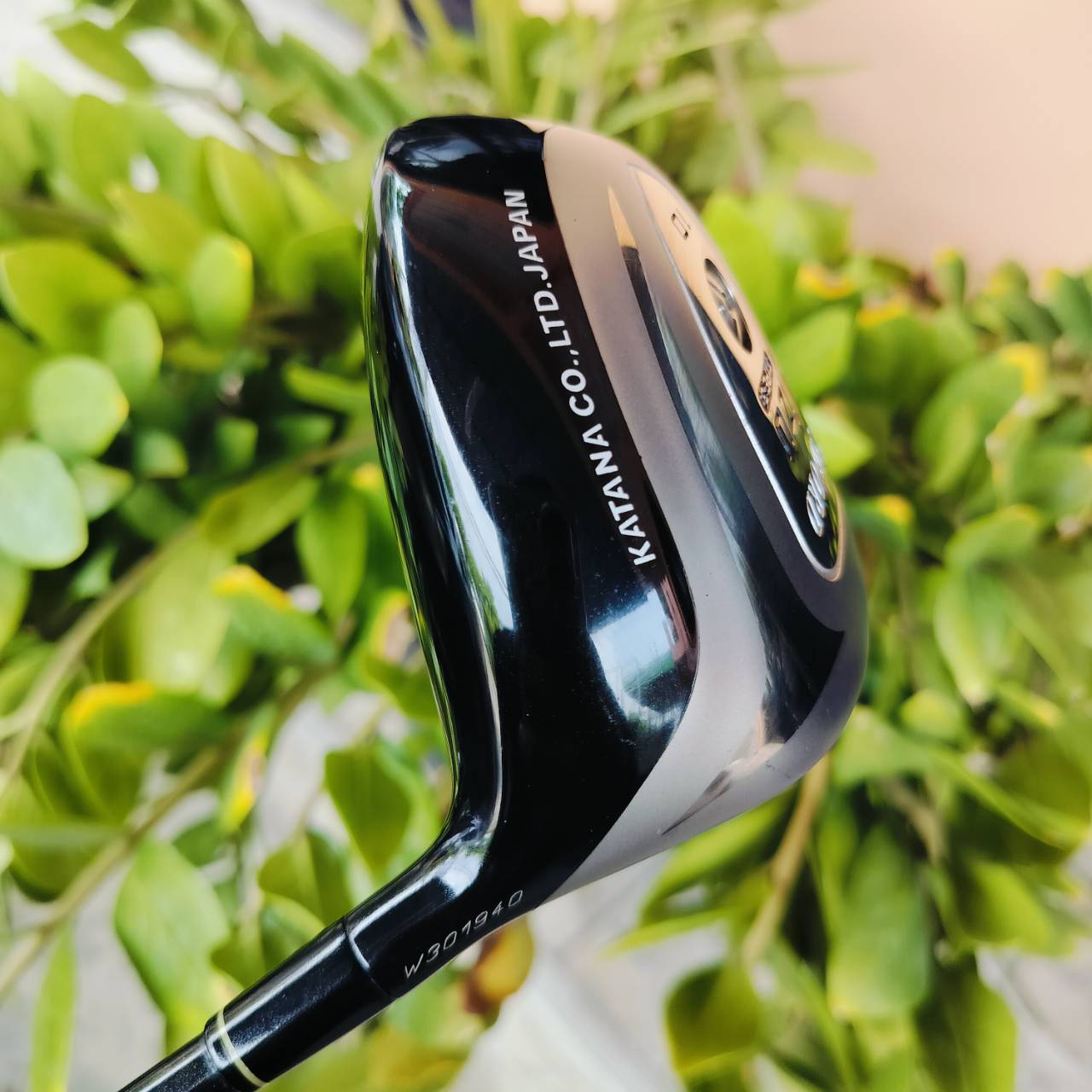 DRIVER SWORD IZU TYPE3 หัวใหญ่ และหน้าเด้งมาก ก้าน TOUR AD FLEX R ก้านพรีเมี่ยมและราคาแพงมาก แค่ก้านก็คุ้มสุดคุ้ม ตีไกลมากๆ MADE IN JAPAN ไม้กอล์ฟพรีเมี่ยมมือสอง ของแท้ By NakaraLuxurious