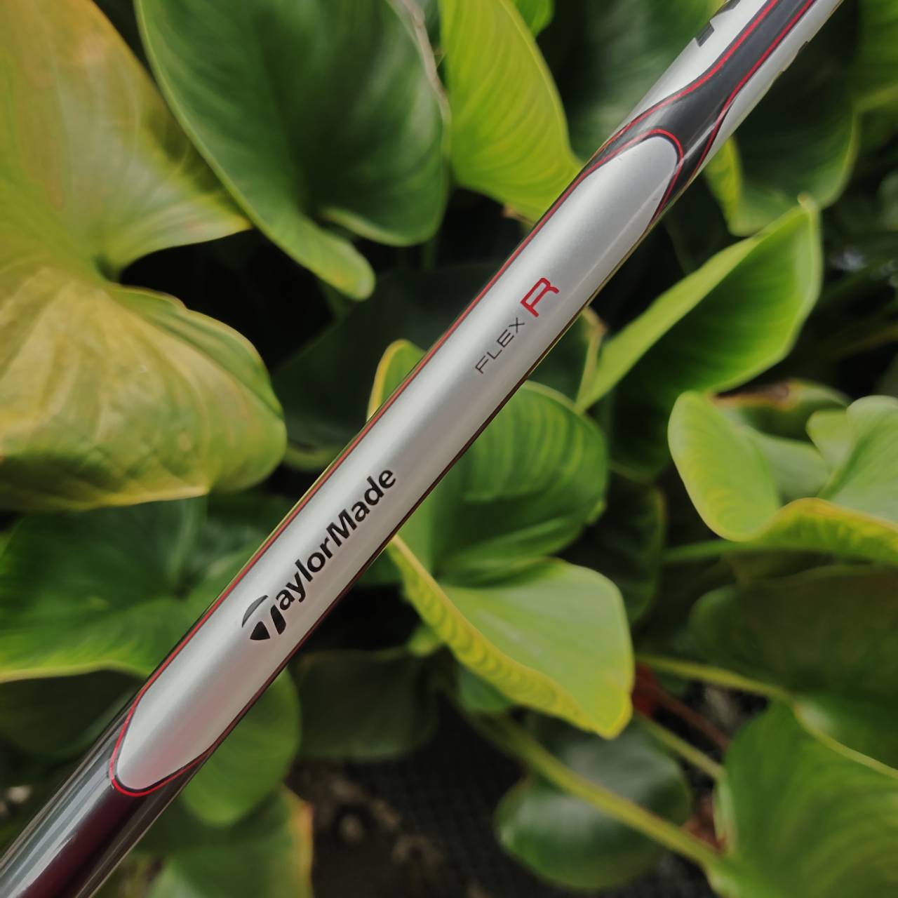 Driver Taylormade M1 ผสมผสาน Titanium และ Carbon Fiber เพื่อเพิ่มความเร็วและลดน้ำหนัก