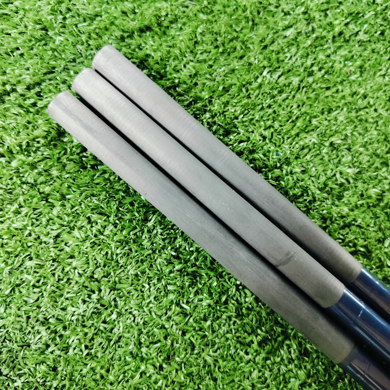 ก้านใส่ Driver M TEC ก้าน ULTRA LITE FLEX R MADE IN USA ของใหม่ ความยาวเฉพาะก้าน 45 นิ้ว ลดล้างสต๊อค!!! ก้านไม้กอล์ฟพรีเมี่ยมมือหนึ่ง ของแท้ By NakaraLuxurious