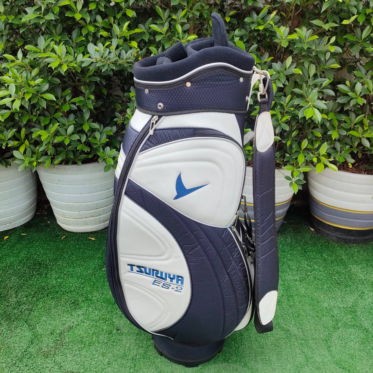 ถุงกอล์ฟ TSURUYA ES -2 มือสอง ของแท้ สวยเดิมครับ