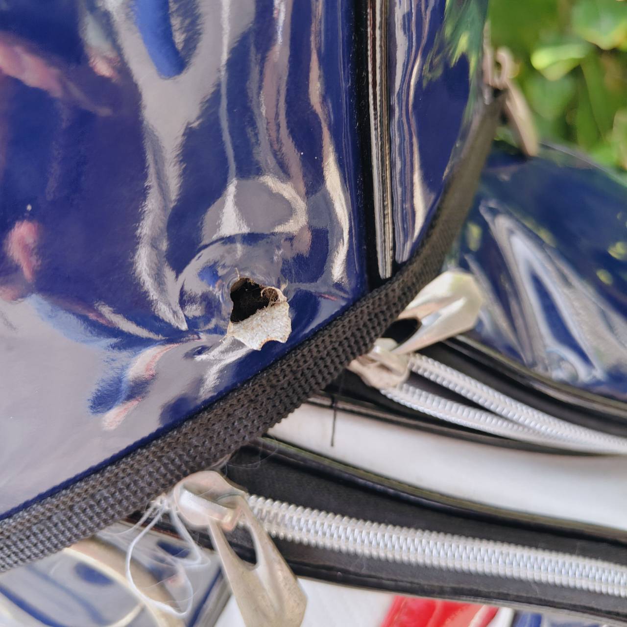 ถุงกอล์ฟ SCG มือสอง *มีตำหนิแป๊กหลุดสองจุด* วัสดุถุงดีแลเะสวยมากค่ะ เป็นถุง TOUR ใส่ได้จุกๆ