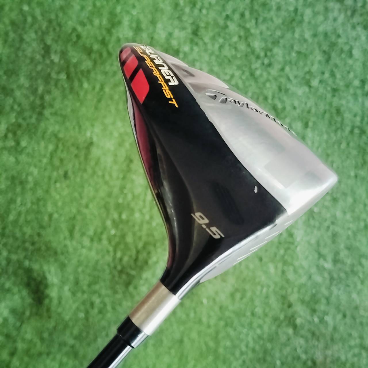 DRIVER TAYLORMADE BURNER SUPERFAST องศา 9.5 ก้าน MATRIX OZIK FLEX R กระดองเคฟล่า และส่วนด้านหลังยื่นออกไปมาก ไม้กอล์ฟพรีเมี่ยมมือสอง ของแท้ By NakaraLuxurious