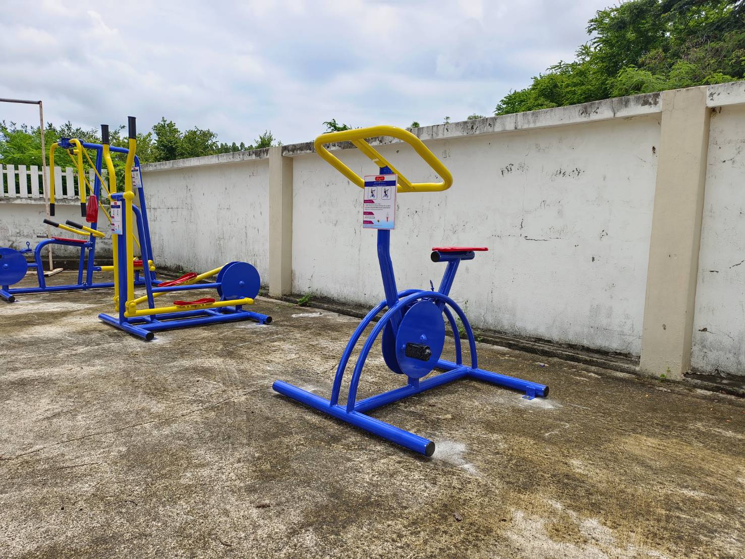 ชุดเครื่องออกกำลังกายกลางแจ้ง6รายการ โปร99,900 สนามกีฬา, เครื่องออกกำลังกายผู้ใหญ่, เครื่องออกกำลังกายสวนสาธารณะ หมู่บ้าน,Exercise equipment outdoor , OutdoorPlayground ,ราคาโรงงาน