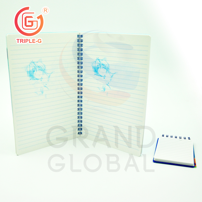 Triple-G สมุดโน๊ต 3 มิติ ลายเด็กรัก