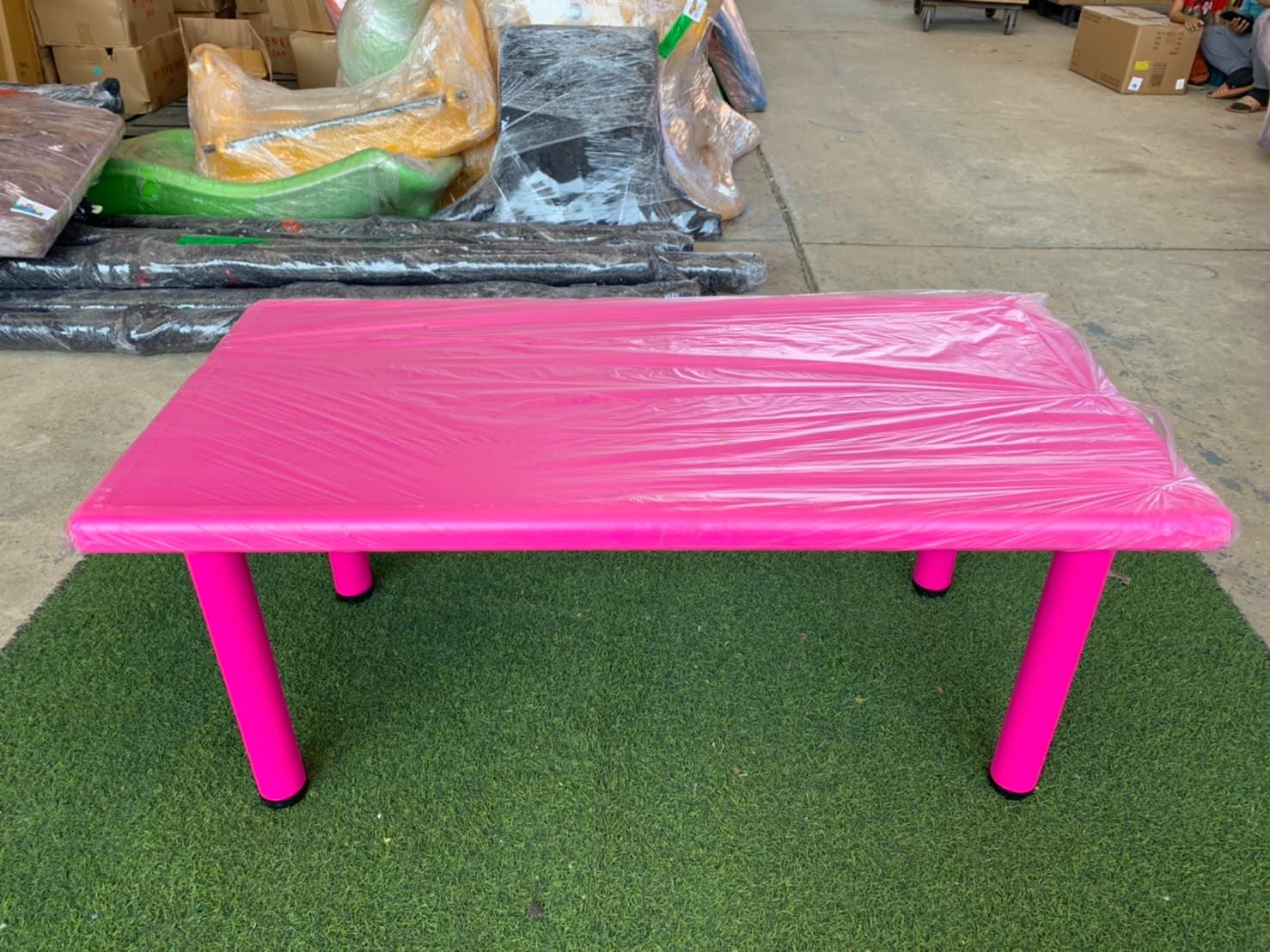 โต๊ะนักเรียน,โต๊ะเขียนหนังสือเด็ก,โต๊ะเรียน, โต๊ะสี่เหลี่ยมผืนผ้า พลาสติก ปรับระดับได้ ราคาโรงงาน พร้อมส่ง