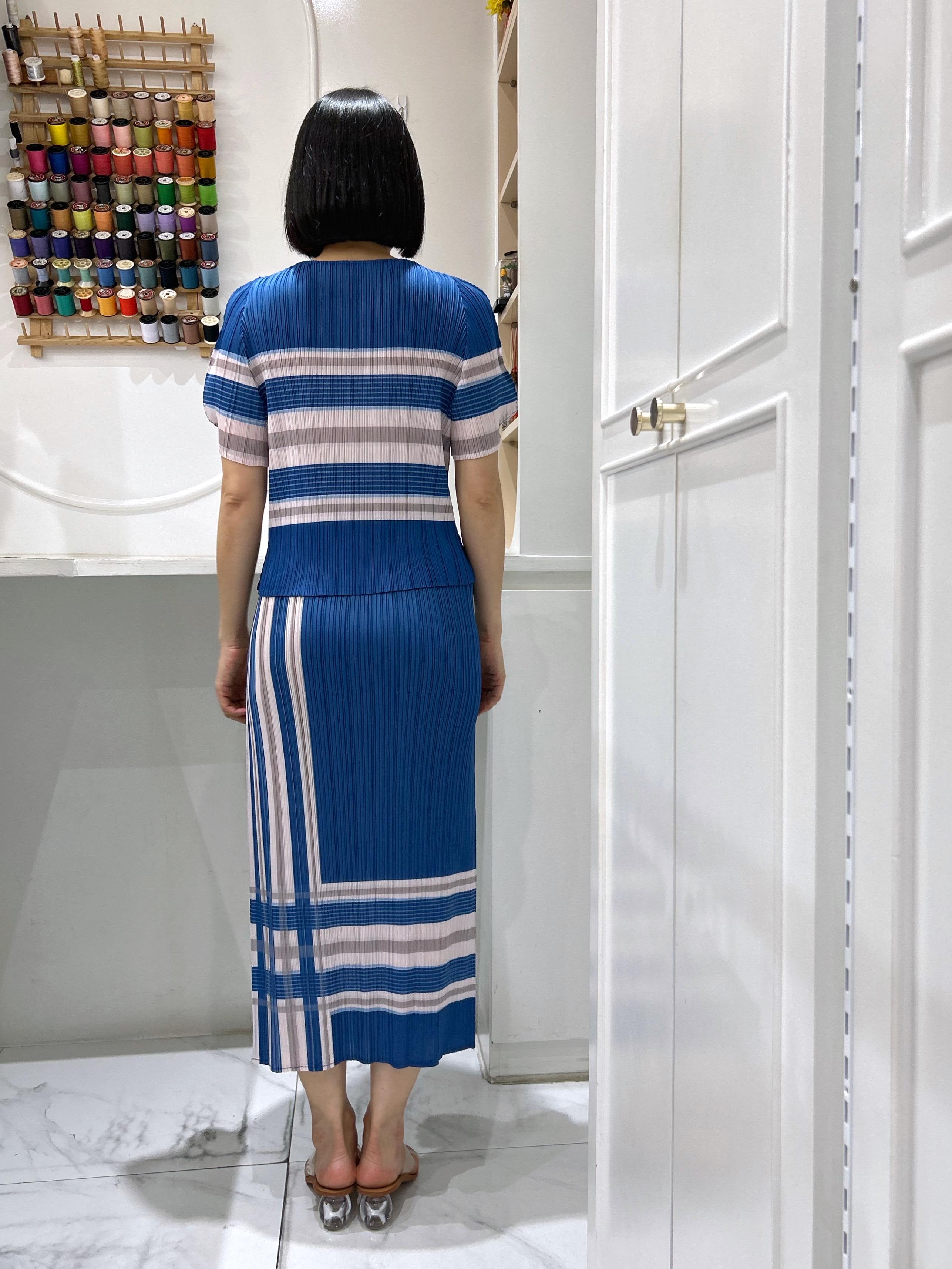 2MUAY รุ่น GJO10284 / GJO10309 เซ็ตอัดพลีท STRIP PRINTED PLEATED SET 6 สี FREE SIZE