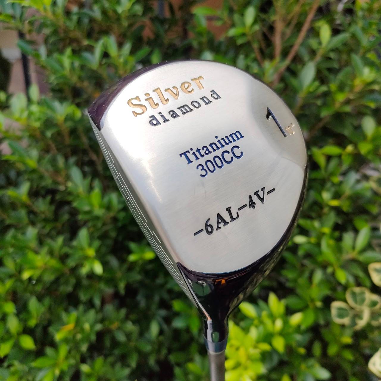 * ไม้กอล์ฟมือซ้าย * DRIVER 1 SILVER DIAMOND องศา 10 วัสดุ TITANIUM ก้าน TAYLORMADE