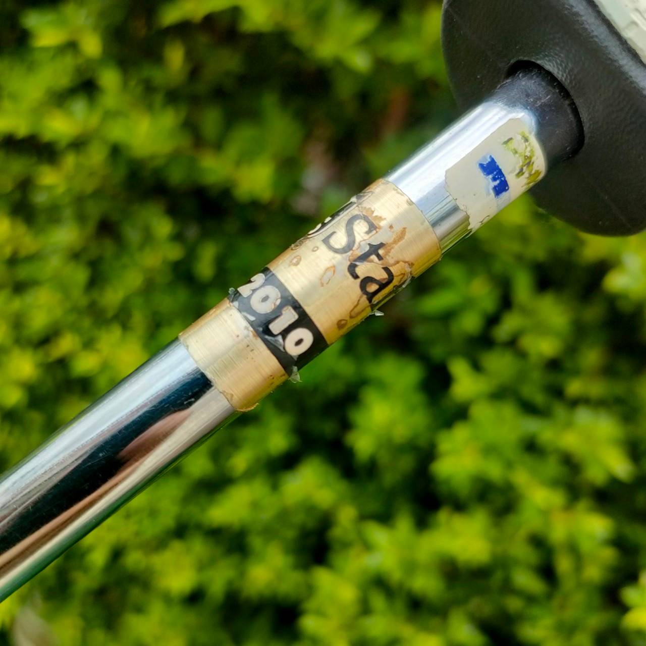 Putter Wilson Staff 2010 Milled Putter ความยาว 34 นิ้ว ก้าน WILSON STAFF 2010 กริฟ เป็นเเบบใหญ่ SUPER STROKE รุ่นนี้เป็นรุ่นที่ดังวัสดุทองแดงแท้ทั้งแท่ง!! ไม้กอล์ฟมือสอง ของแท้ BY NakaraLuxurious