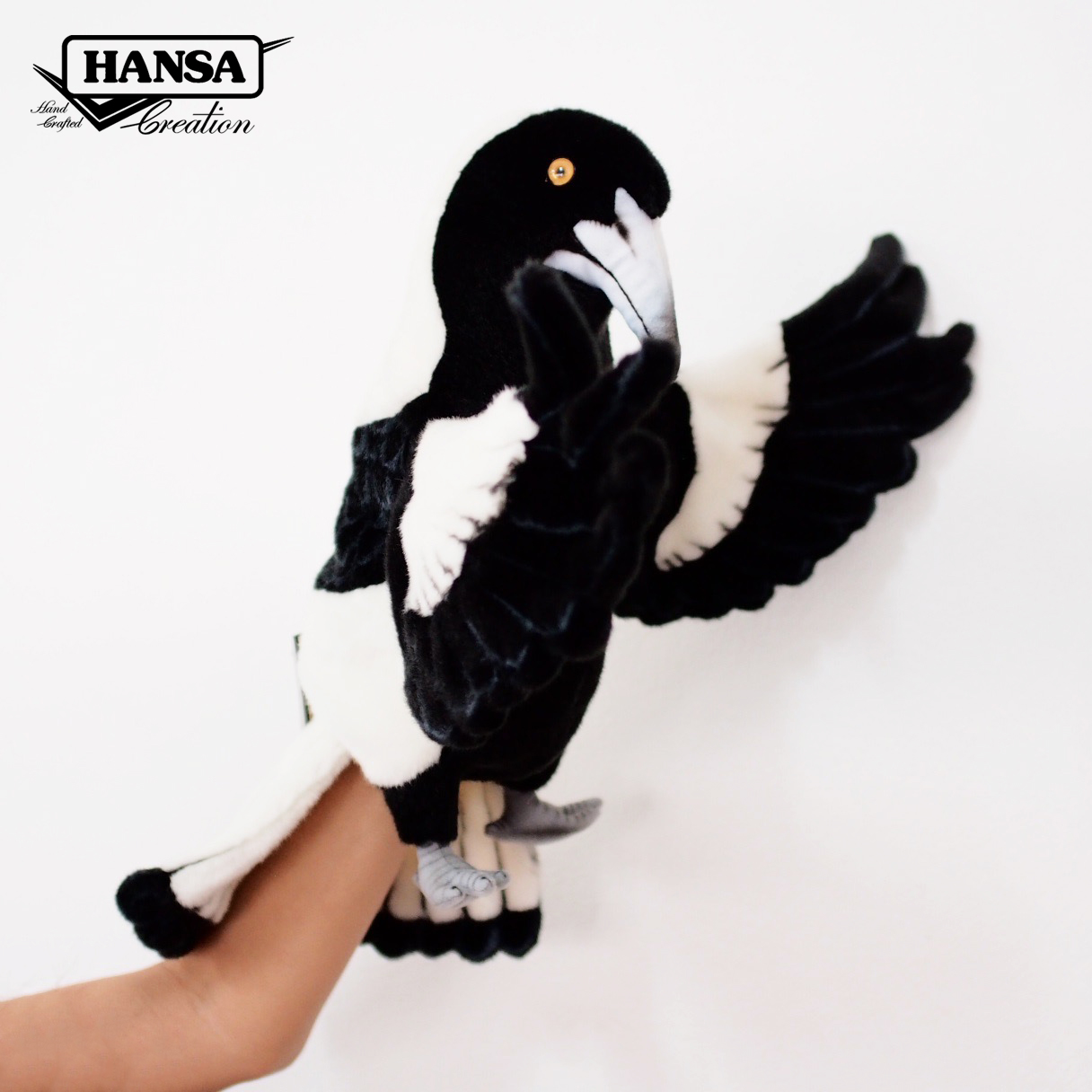 8359 Magpie Puppet