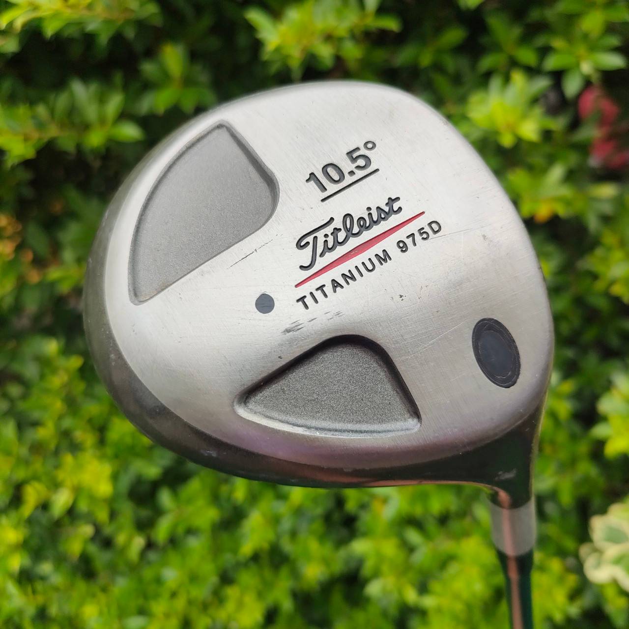 DRIVER TITLEIST TITANIUM 975D องศา 10.5 ก้าน EI-70 FLEX S รุ่นนี้เป็นก้านแบบเจาะทะลุ ตีได้ฟีลลิ่งมาก!! ไม้กอล์ฟมือสอง ของแท้ BY NakaraLuxurious