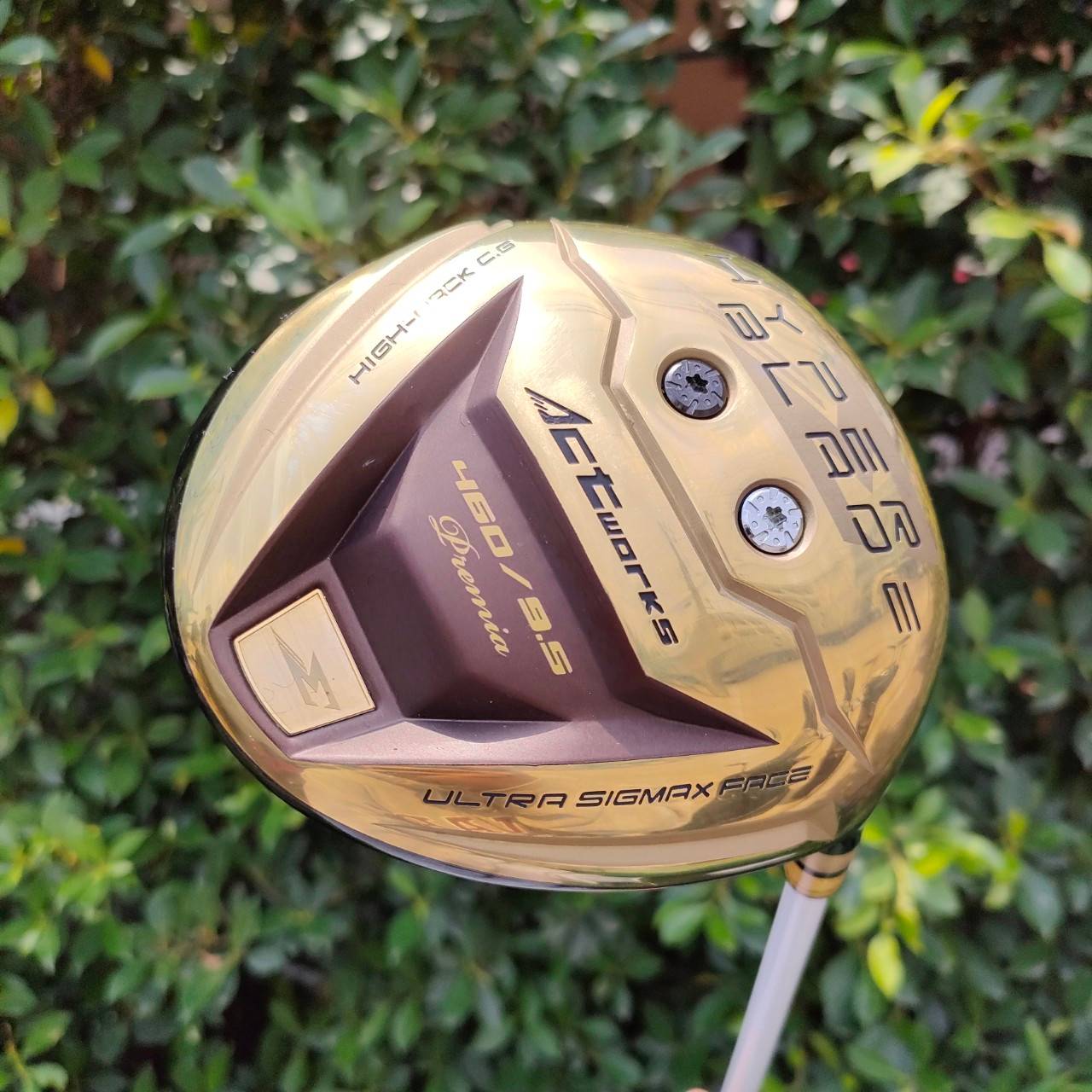 Works Golf hyper blade Premier องศา 9.5 ก้าน MITSUBISHI RAYON FLEX SR ตีไกลสุดขีดเลยครับ อายุ 80 ตีได้ 300 หลา รับประกันไกลขึ้นแน่นอน!!! หน้าเด้งขีดสุด!!!