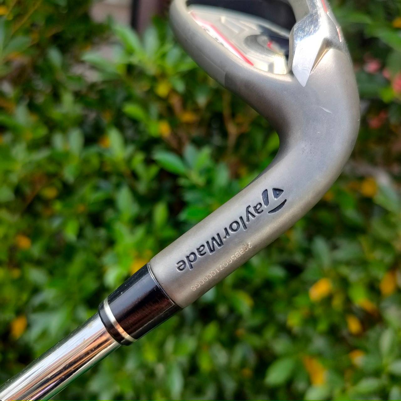 ชุดเหล็ก TAYLORMADE BURNER OS มีเหล็ก 5 - 9 PW AW SW ก้านเหล็กสุดยอดพรีเมี่ยม เบา 85 กรัม FLEX R ถือว่าเบามาก ใบใหญ่ ตีง่ายๆ ตีสบายๆ ระยะดีมาก สปินดีมาก ตกหยุด คุณภาพมากครับชุดนี้