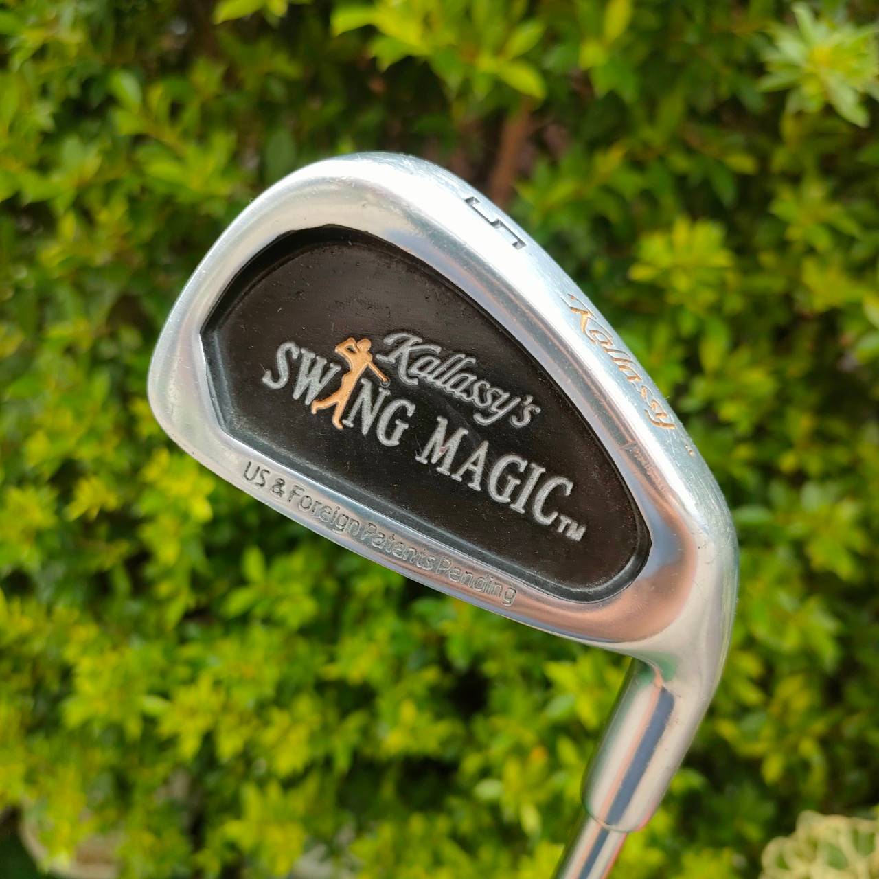 เหล็ก 5 KALLASSYS SWING MAGIC เหล็กที่จะช่วยทำให้คุณจับกริพถูก ซึ่งเป็นหัวใจสำคัญในการตีโดน และตีตรง!!! ไม้กอล์ฟมือสอง ของแท้ BY NakaraLuxurious