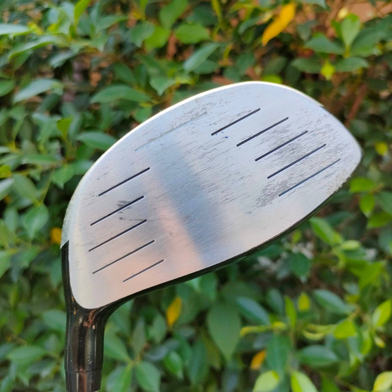 FULLSET LAROUGE FORGED ทั้งชุดประกอบด้วย หัวไม้ 1 ,4 ,7 ก้าน LAROUGE FLEX SR