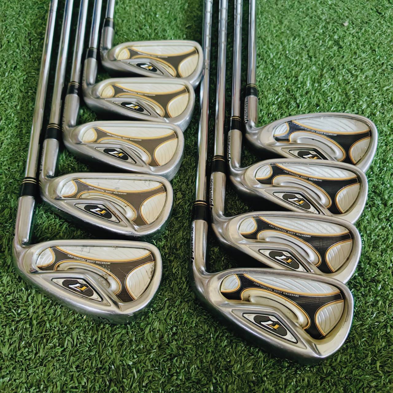 ชุดเหล็ก TaylorMade r7 – ตีง่าย ฟีลดี เพิ่มสปีดแม้ตีไม่โดนกลางหน้าไม้!