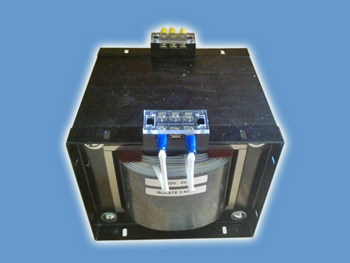 หม้อแปลง 1เฟส Isolate Type 1.5KVA in240,220[220,200]V out240,220[220,200]V